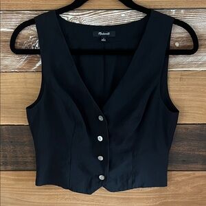 Madewell black button front vest